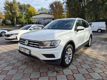 Авто Volkswagen Tiguan 2018 № 8157311