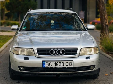 Авто Audi A4 2001 № 8157328