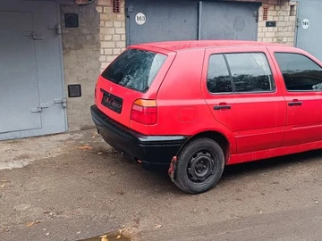 Авто Volkswagen Golf 1994 № 8157337