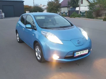Авто Nissan Leaf 2011 № 8157399