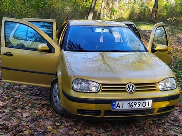 Авто Volkswagen Golf 1999 № 8157400