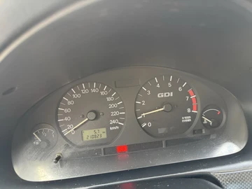Авто Mitsubishi Carisma 1998 № 8157409