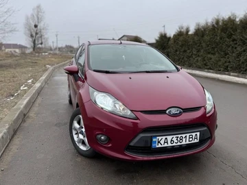 Авто Ford Fiesta 2011 № 8157533