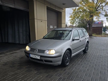 Авто Volkswagen Golf 2003 № 8157538