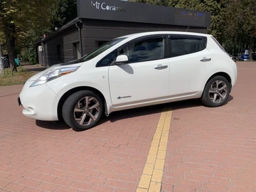 Авто Nissan Leaf 2015 № 8157548