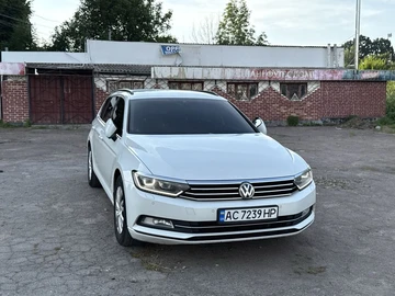 Авто Volkswagen Passat Variant 2015 № 8157835