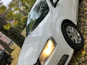 Авто Volkswagen Passat Variant 2013 № 8157836