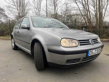 Авто Volkswagen Golf 2002 № 8157851