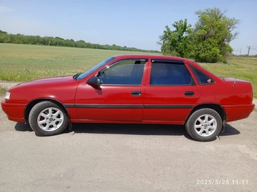 Авто Opel Vectra 1992 № 8157959