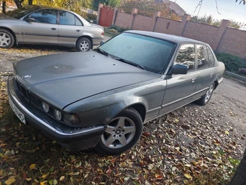Авто BMW 7 Серия 1987 № 8158035