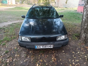 Авто Volkswagen Passat Variant 1991 № 8158105