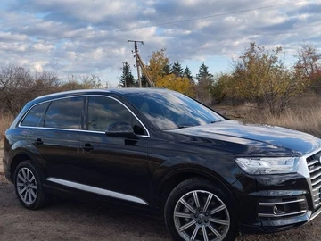 Авто Audi Q7 2017 № 8158200