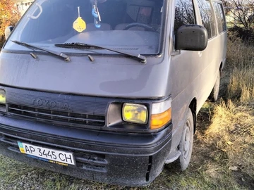 Авто Toyota Hiace 1992 № 8158223