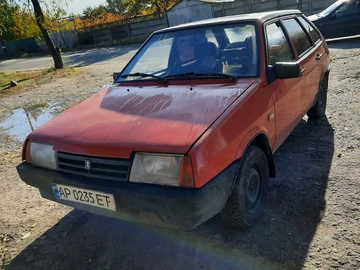 Авто ВАЗ 2109 1992 № 8158296