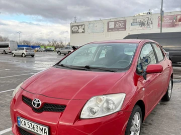 Авто Toyota Auris 2011 № 8158297