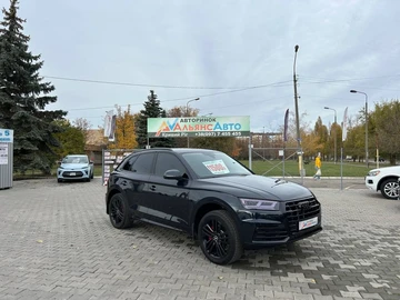 Авто Audi Q5 2018 № 8158496