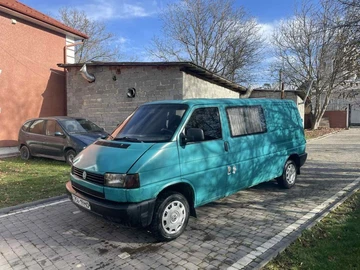 Авто Volkswagen Transporter 1994 № 8158668
