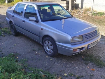 Авто Volkswagen Vento 1997 № 8158726