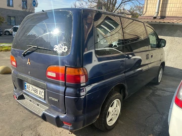 Авто Mitsubishi Space Gear 1998 № 8158937