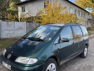 Авто Volkswagen Sharan 2000 № 8158938