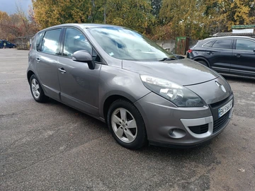 Авто Renault Scenic Iii 2011 № 8159000