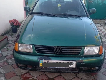 Авто Volkswagen Polo 1997 № 8159055
