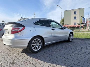 Авто Mercedes C Серия 2004 № 8159085