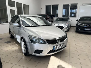 Авто KIA Cee X27 D 2011 № 8159131
