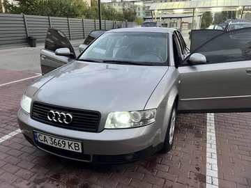 Авто Audi A4 2002 № 8159387