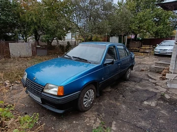 Авто Opel Kadett 1988 № 8159618