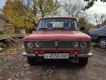 Авто ВАЗ 2103 1976 № 8159652