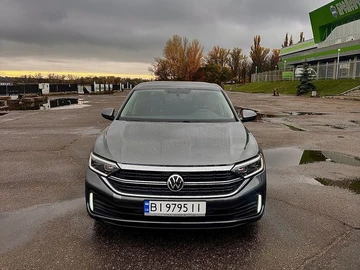 Авто Volkswagen Jetta 2022 № 8159656