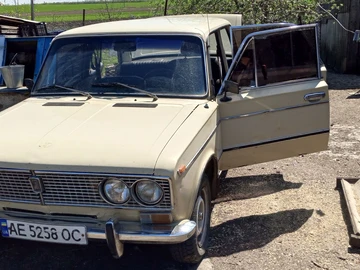 Авто ВАЗ 2103 1987 № 8159677