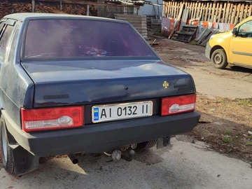 Авто ВАЗ 2109 2004 № 8159697
