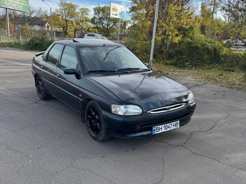 Авто Ford Escort 1996 № 8159735