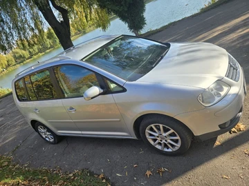 Авто Volkswagen Touran 2006 № 8159744