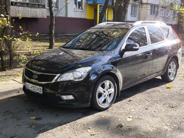 Авто KIA Cee X27 D 2010 № 8159914