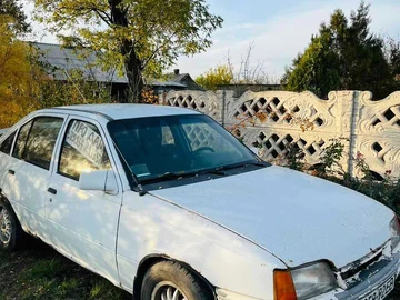 Авто Opel Kadett 1988 № 8159930