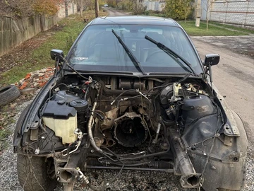 Авто BMW 3 Серия 2003 № 8160004