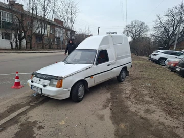 Авто ЗАЗ 1105 2008 № 8160053