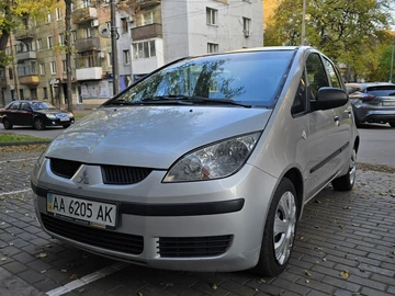 Авто Mitsubishi Colt 2004 № 8160159