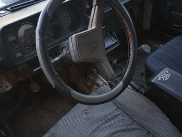 Авто ВАЗ 2105 1995 № 8160294