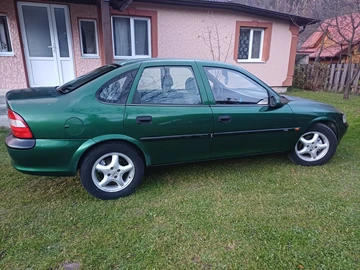Авто Opel Vectra 1998 № 8160458