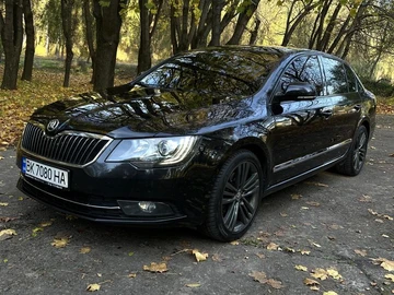 Авто Skoda Superb 2015 № 8160470