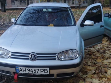 Авто Volkswagen Golf 2001 № 8160510