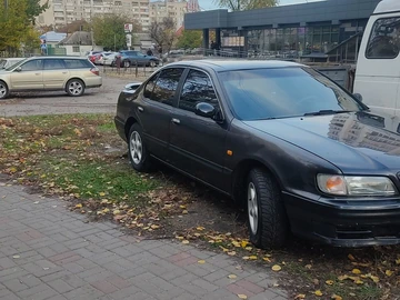 Авто Nissan Maxima 1995 № 8160512