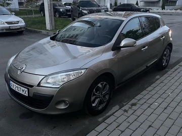 Авто Renault Megane 2011 № 8160527