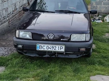 Авто Volkswagen Passat Sedan 1992 № 8160576