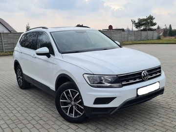 Авто Volkswagen Tiguan 2019 № 8160719