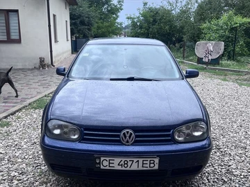 Авто Volkswagen Golf 2000 № 8160832